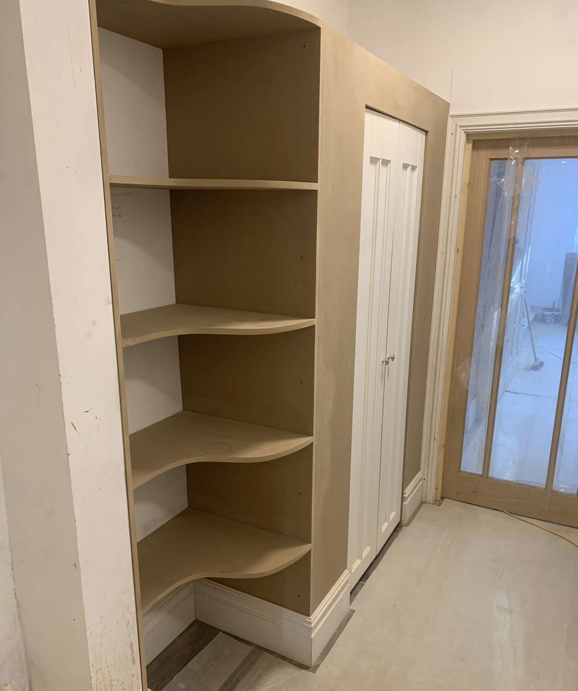 Bespoke Wardrobes and Shelves